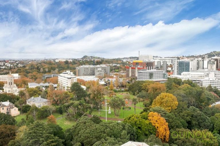 Photo of property in The Metropolis Apartments, 2914/1 Courthouse Lane, Auckland Central, Auckland, 1010
