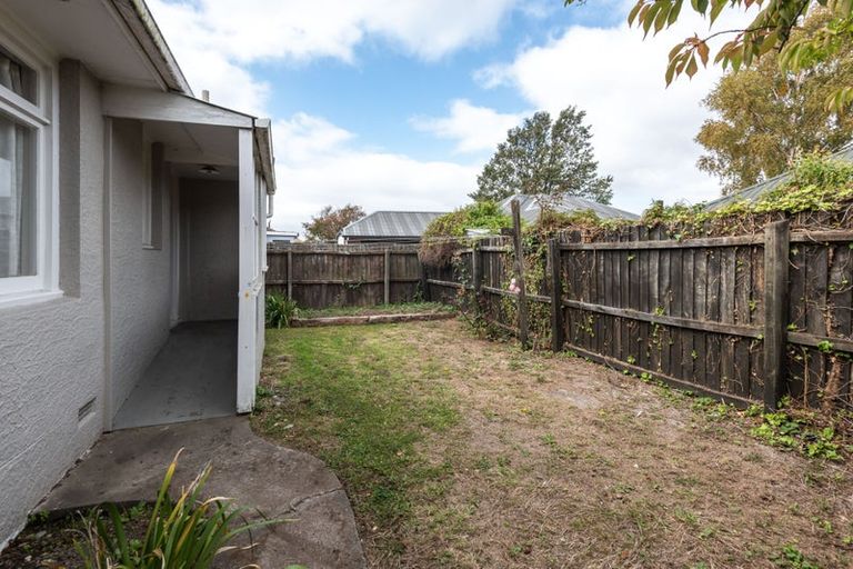 Photo of property in 135a Langdons Road, Northcote, Christchurch, 8052