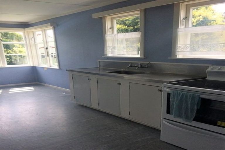 Photo of property in 37 Grierson Street, Naenae, Lower Hutt, 5011