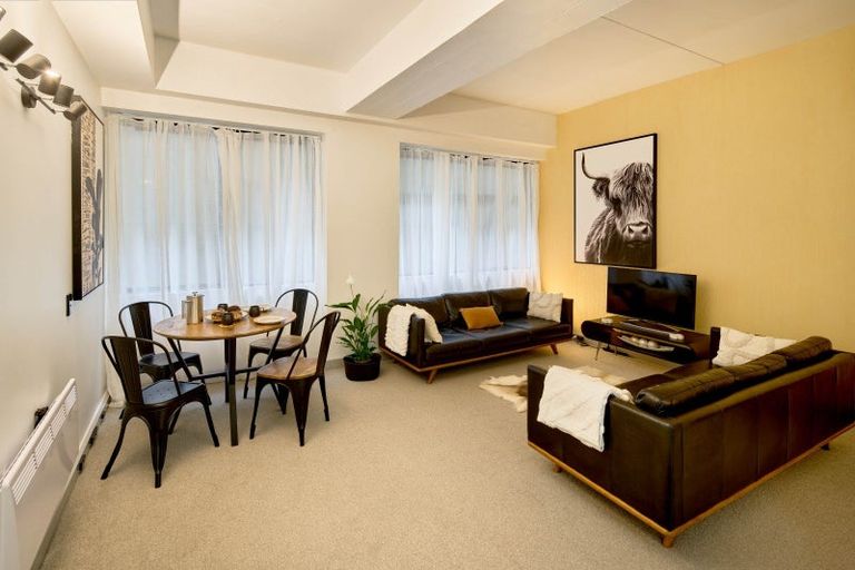 Photo of property in Gerondis Bldg Apartments, 209/60 Willis Street, Wellington Central, Wellington, 6011