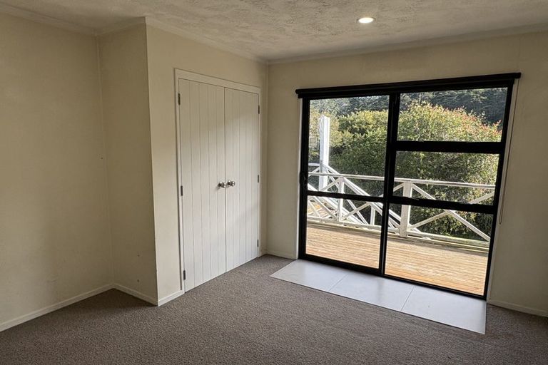 Photo of property in 12 Glendawn Place, Bayview, Auckland, 0629