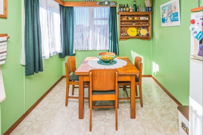 Photo of property in 172 Paterson Street, Aramoho, Whanganui, 4500