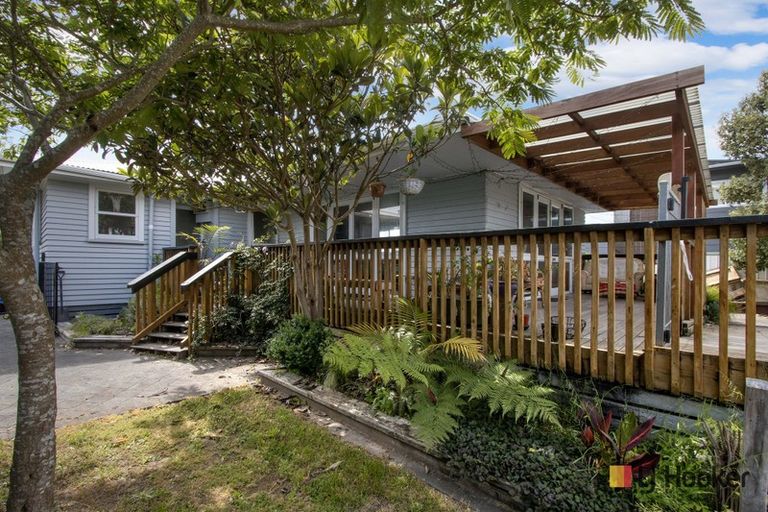 Photo of property in 44 Dillon Street, Waihi Beach, 3611