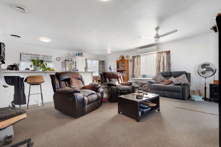 Photo of property in 5 Nowra Crescent, Paeroa, 3600