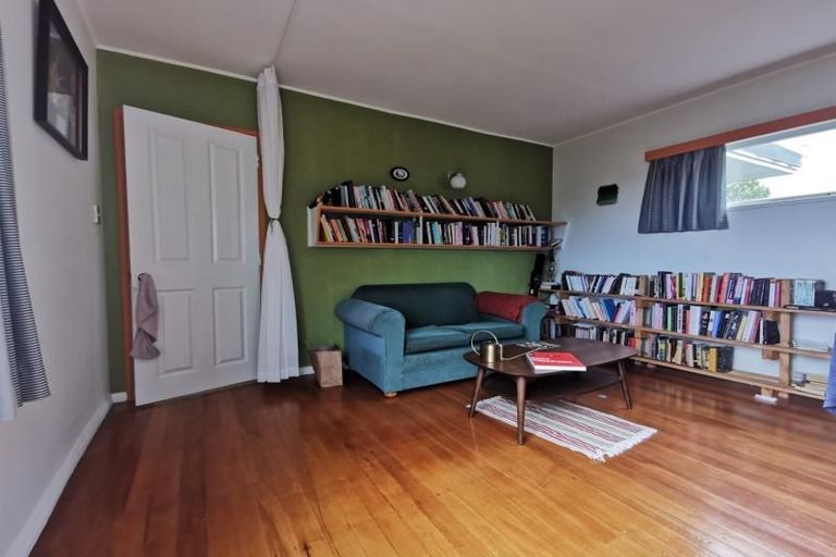 Photo of property in 127 Upland Road, Kelburn, Wellington, 6012