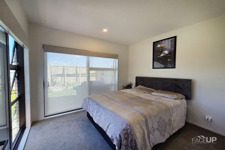 Photo of property in 4 Coast Garden Drive, Hobsonville, Auckland, 0616