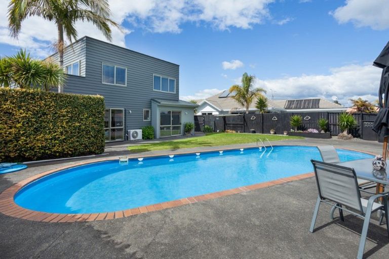 Photo of property in 154 Evans Road, Papamoa Beach, Papamoa, 3118