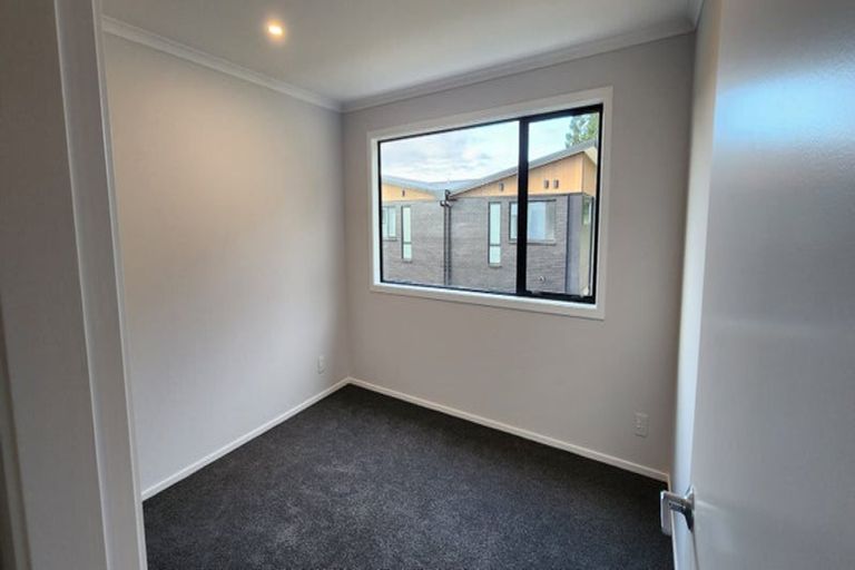 Photo of property in 2 Doug Jensen Street, Wallaceville, Upper Hutt, 5018