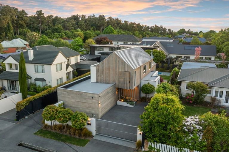 Photo of property in 3 Ngahere Street, Fendalton, Christchurch, 8041