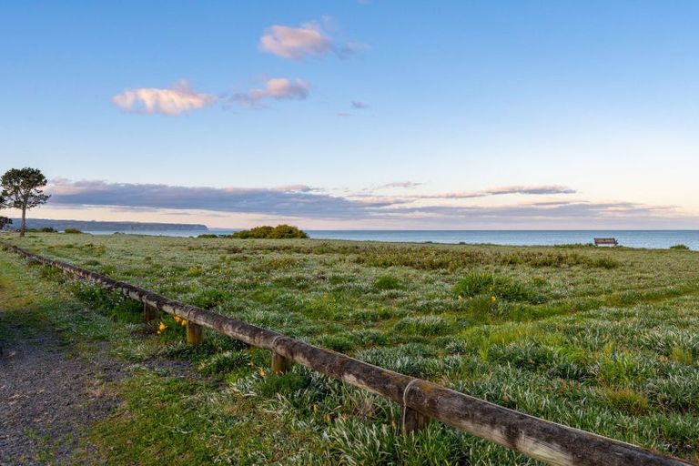 Photo of property in 14 Le Quesne Road, Bay View, Napier, 4104