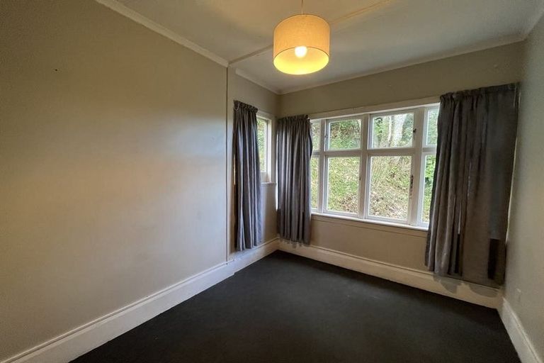 Photo of property in 74 Aro Street, Aro Valley, Wellington, 6021