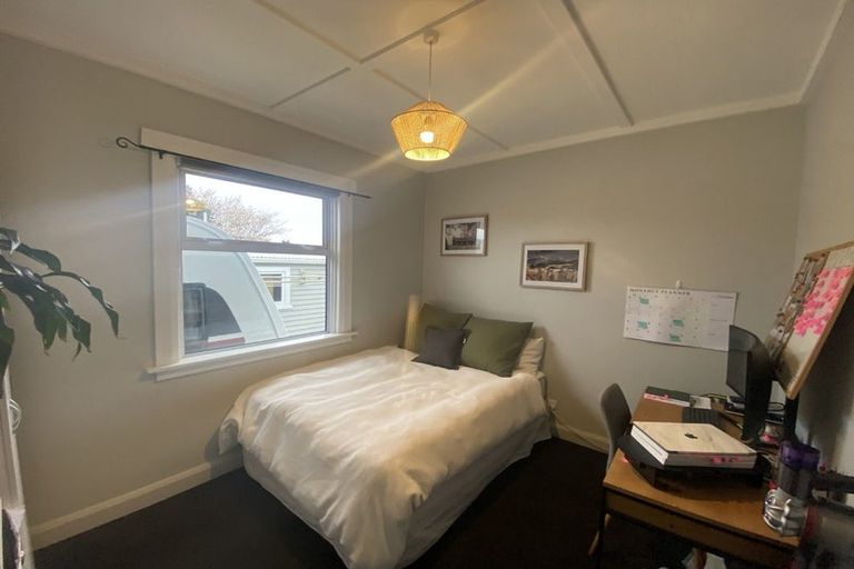 Photo of property in 197 Seaview Road, Westown, New Plymouth, 4310