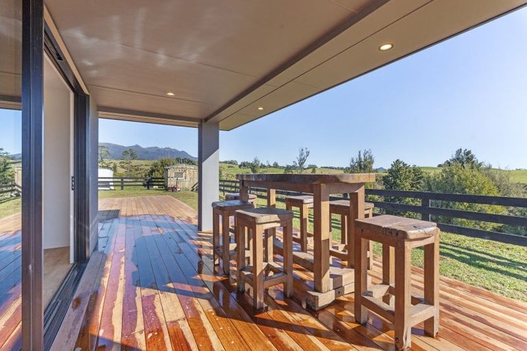 Photo of property in 188 Maude Road, Kaimiro, New Plymouth, 4371