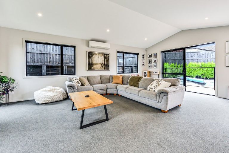 Photo of property in 17 Riverpoint Glade, Flagstaff, Hamilton, 3210