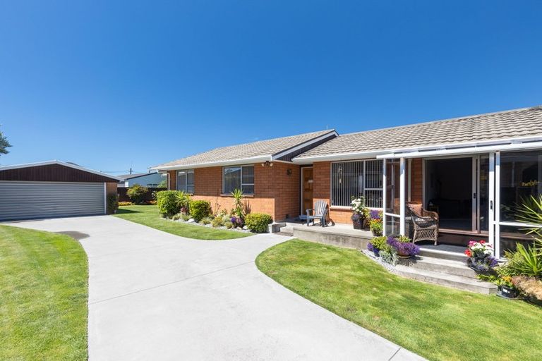 Photo of property in 10 Fenmere Place, Burwood, Christchurch, 8083