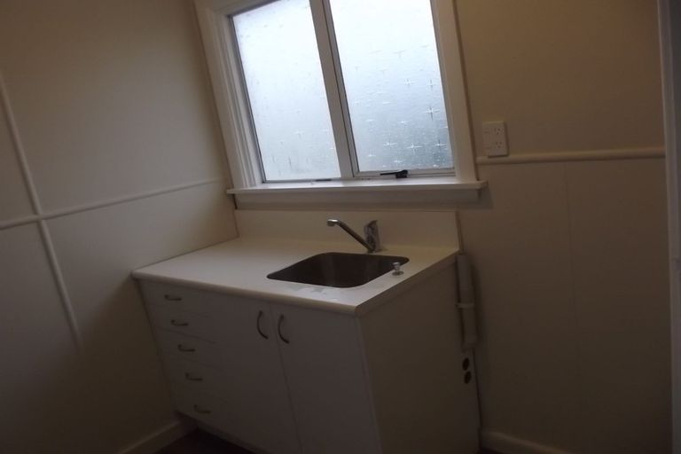 Photo of property in 15 Grimseys Road, Redwood, Christchurch, 8051