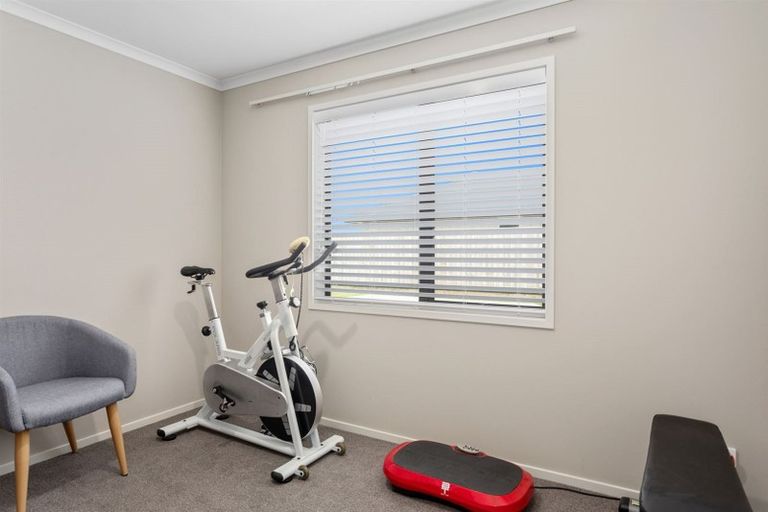 Photo of property in 8 Karearea Drive, Coastlands, Whakatane, 3120