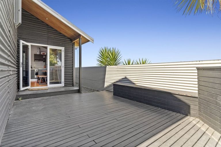 Photo of property in 42b Simpson Road, Papamoa Beach, Papamoa, 3118