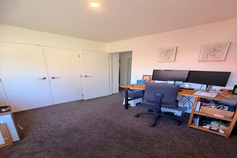 Photo of property in 2/128 Brian Crescent, Stanmore Bay, Whangaparaoa, 0932