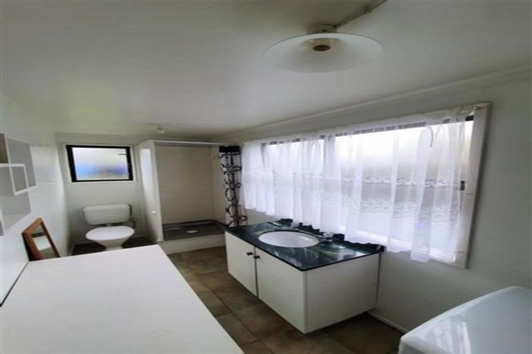 Photo of property in 39 Birdwood Avenue, Papatoetoe, Auckland, 2025