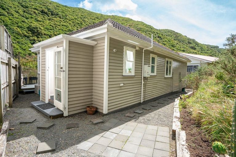 Photo of property in 489 Ohiro Road, Brooklyn, Wellington, 6021