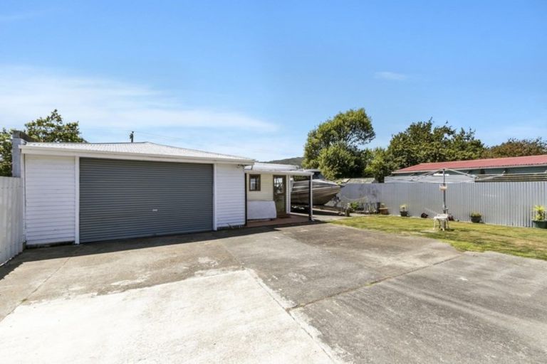 Photo of property in 58 Totara Street, Wainuiomata, Lower Hutt, 5014