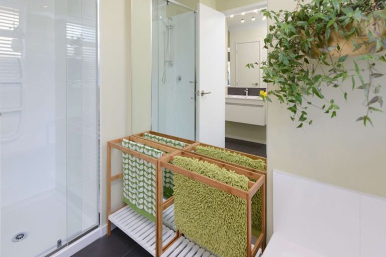 Photo of property in 217 Lakes Boulevard, Pyes Pa, Tauranga, 3112