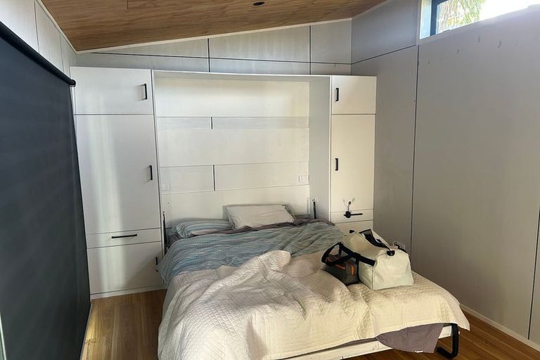 Photo of property in 82 Wharf Road, Te Atatu Peninsula, Auckland, 0610