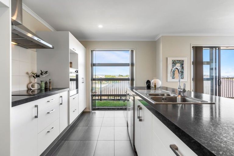 Photo of property in 12 Bernies Way, Ohauiti, Tauranga, 3112