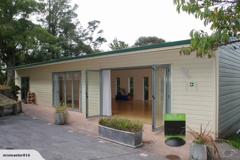 Photo of property in 18 Huia Road, Titirangi, Auckland, 0604