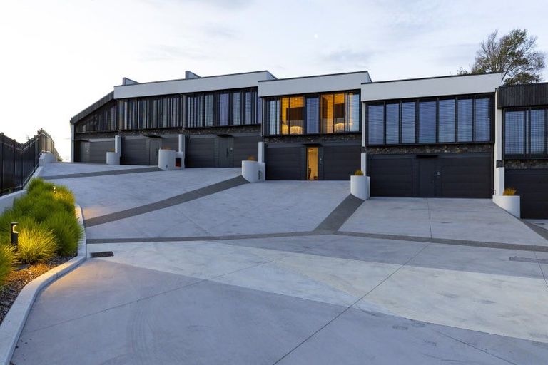Photo of property in 4/18 Chad Street, Rainbow Point, Taupo, 3330