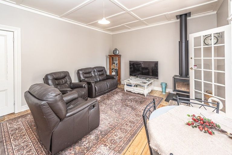 Photo of property in 50 Maxwell Avenue, Durie Hill, Whanganui, 4500