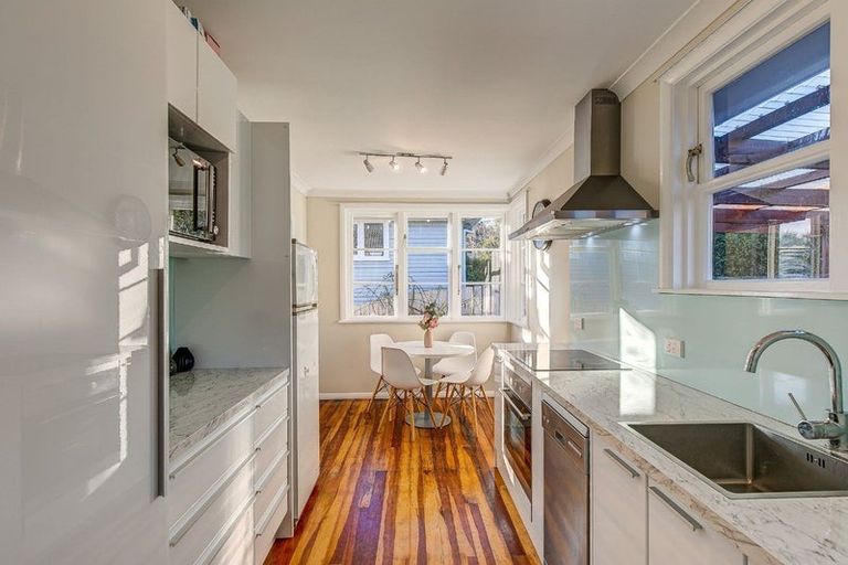 Photo of property in 88 Dimock Street, Titahi Bay, Porirua, 5022