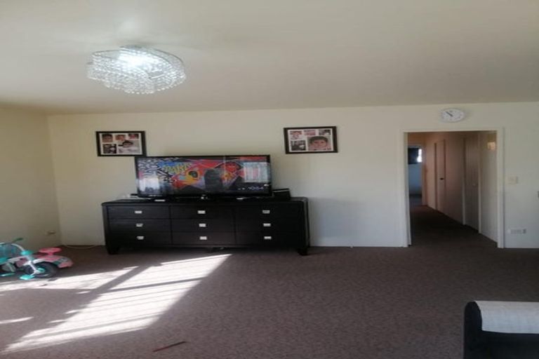 Photo of property in 3/29 Aeronautic Road, Takanini, 2112