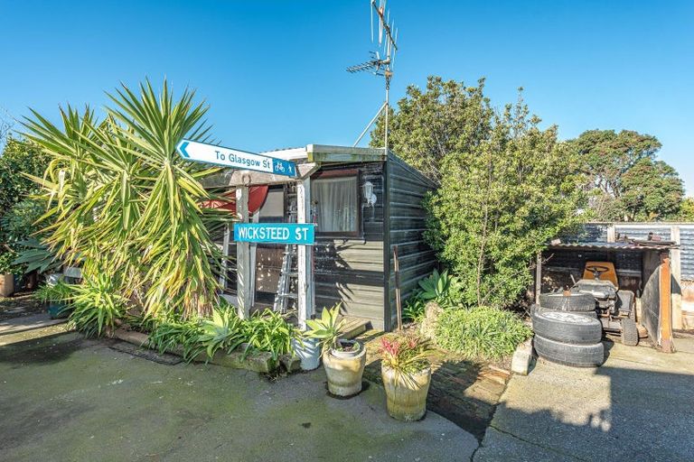 Photo of property in 2 Wharf Street, Castlecliff, Whanganui, 4501