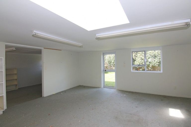 Photo of property in 609 Harewood Road, Harewood, Christchurch, 8051