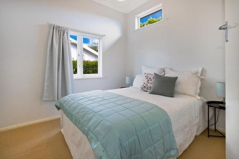 Photo of property in 46 Moa Road, Point Chevalier, Auckland, 1022