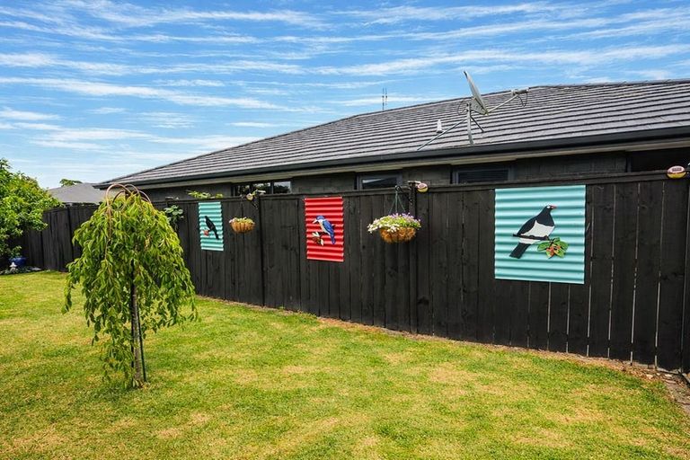 Photo of property in 10 Magnolia Close, Te Kauwhata, 3710