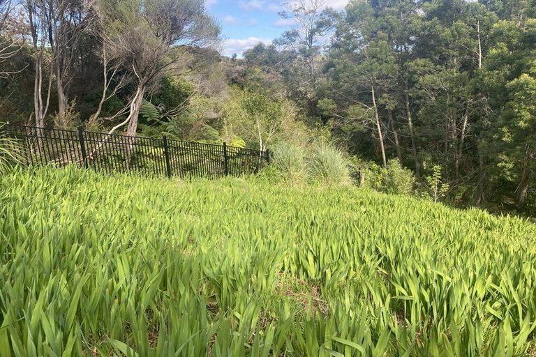 Photo of property in 18 Paradise Road, Coopers Beach, 0420