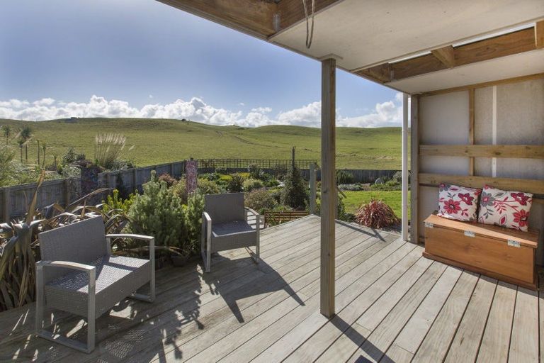 Photo of property in 10 Sunset Drive, Baylys Beach, Dargaville, 0377