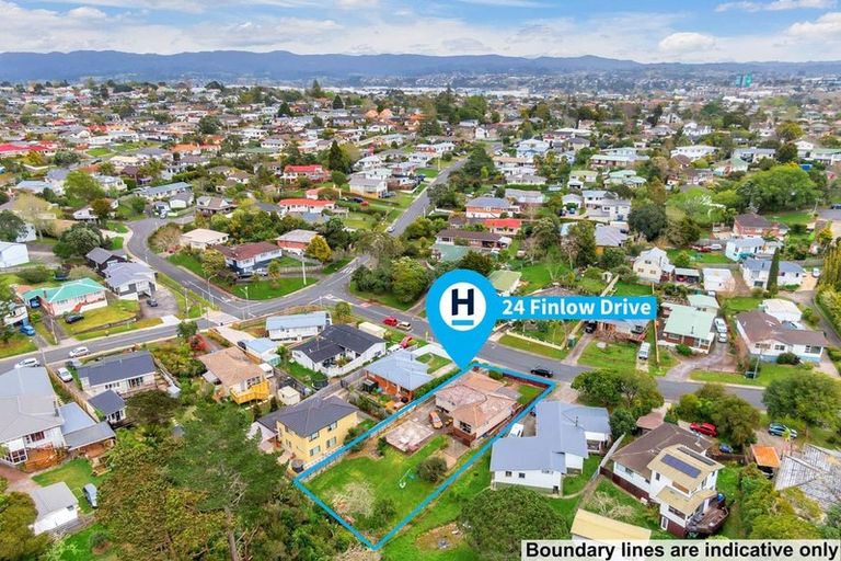 Photo of property in 24 Finlow Drive, Te Atatu South, Auckland, 0610