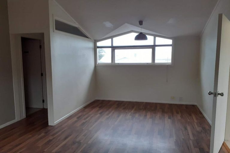 Photo of property in 26 Onewa Road, Northcote Point, Auckland, 0627