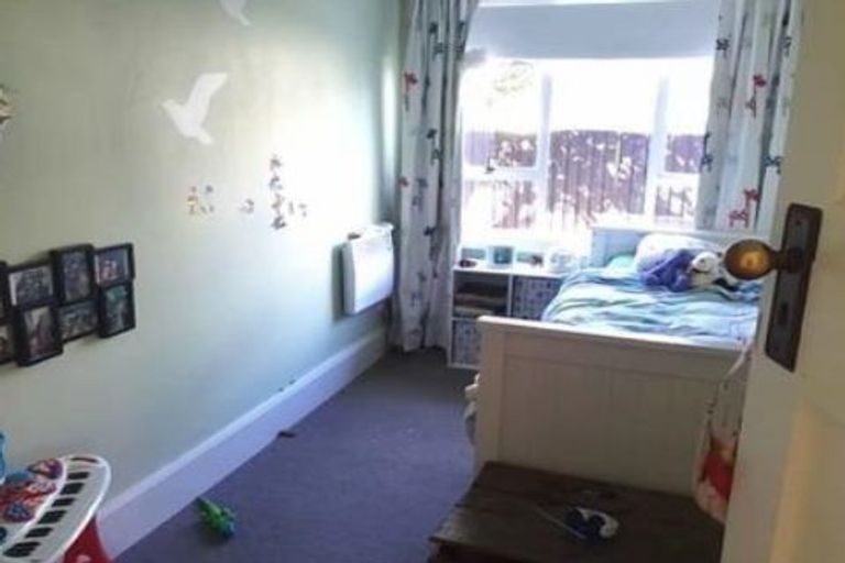 Photo of property in 8 Penrith Avenue, Somerfield, Christchurch, 8024