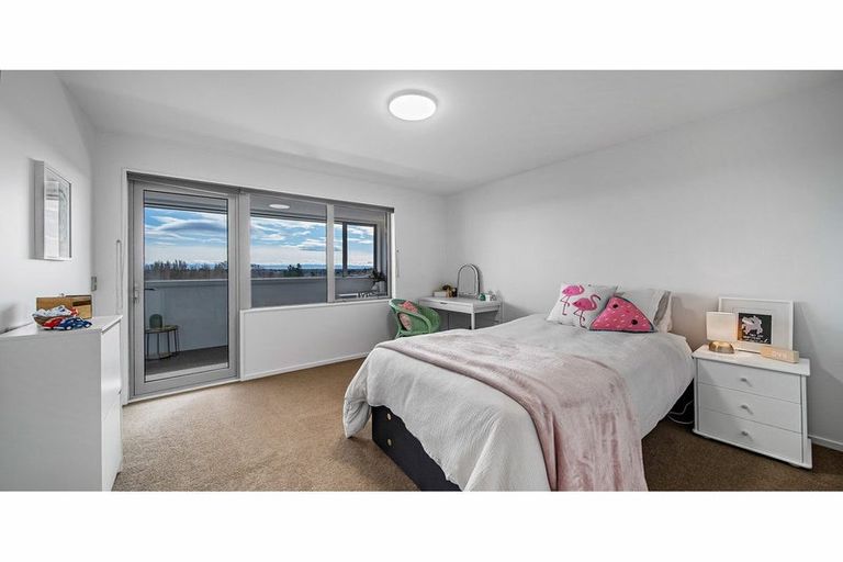 Photo of property in 9 Ennerdale Row, Westmorland, Christchurch, 8025