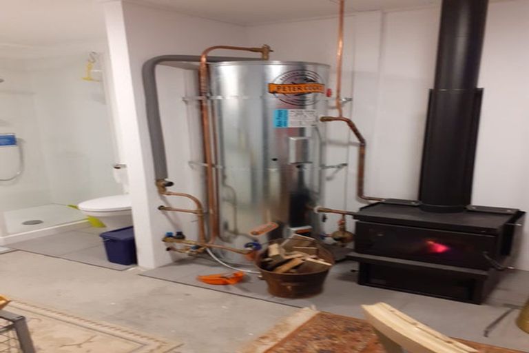 Photo of property in 46 Johnston Crescent, Haast, 7886