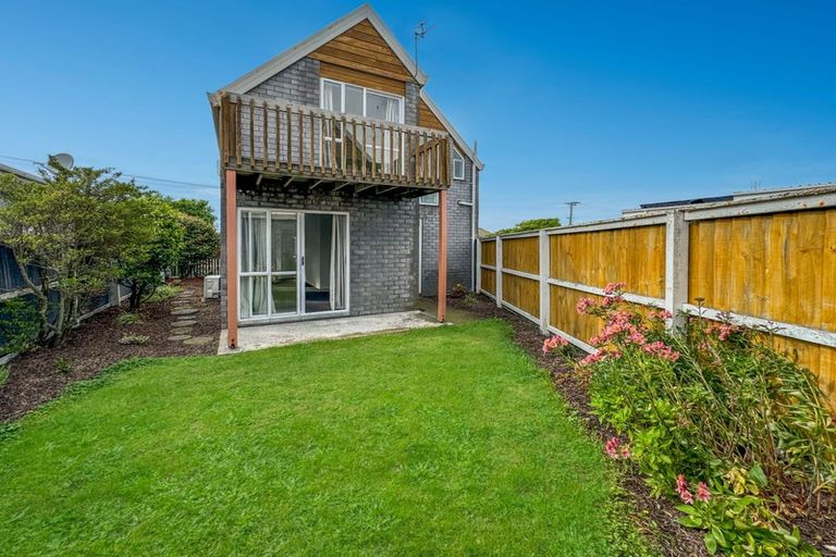 Photo of property in 1/44 Lonsdale Street, New Brighton, Christchurch, 8083