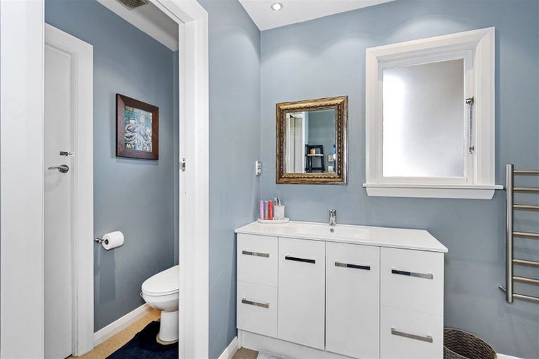 Photo of property in 47b Aorangi Road, Bryndwr, Christchurch, 8053