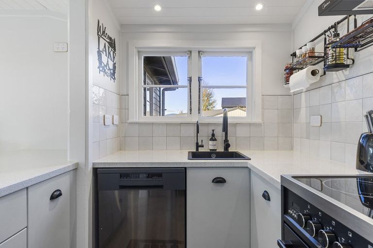 Photo of property in 9 Tawa Street, Hilltop, Taupo, 3330