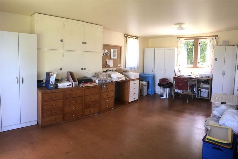 Photo of property in 27 Charlotte Street, Takapau, 4203