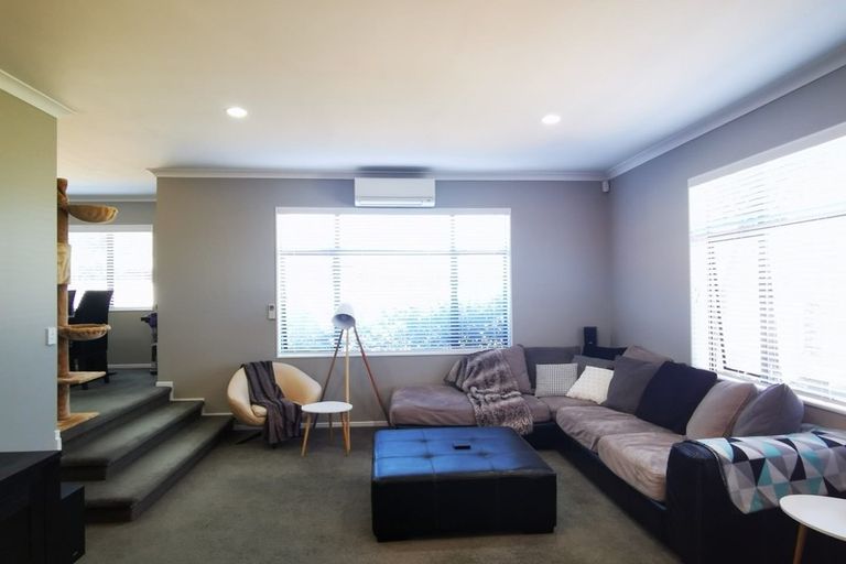 Photo of property in 7 Parkhaven Drive, Rosehill, Papakura, 2113